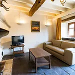 La Fagne Fleurie Les Myrtilles En Les Camomilles Feriehus *