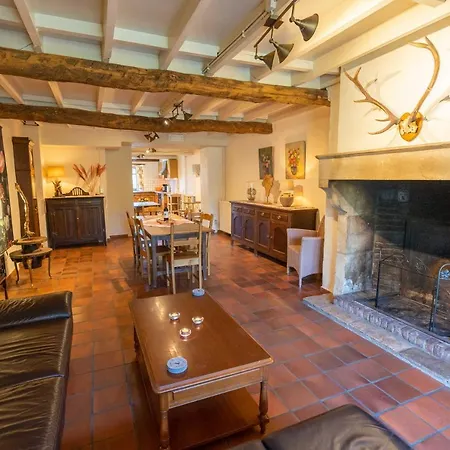 La Fagne Fleurie Les Myrtilles En Les Camomilles Holiday home *