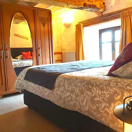 Semesterbostad La Fagne Fleurie Les Myrtilles En Les Camomilles *