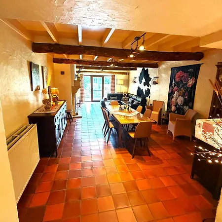 Holiday home La Fagne Fleurie Les Myrtilles En Les Camomilles *
